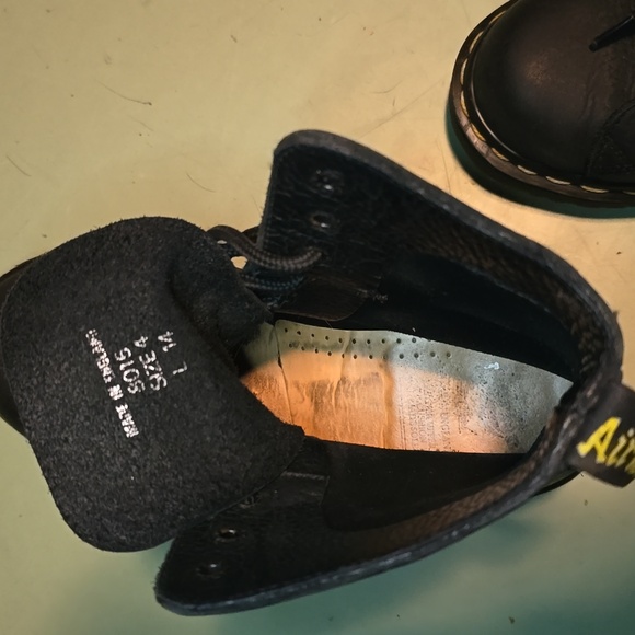 Made in England Dr Martens Boots - Picture 13 of 13